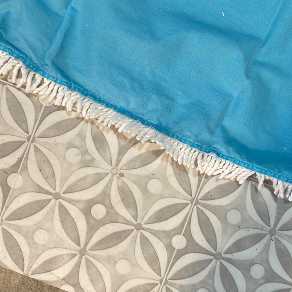 Bright blue rooster table cloth runner brand new never used in excellent conditi - Picture 5 of 5